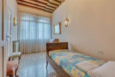 Venezianamente Apartments - Venice City Centre