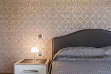 Ca' Del Monastero 3 Collection Apartment for 4 Guests with Lift