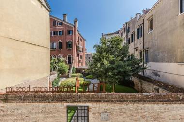 Ca' Del Monastero 5 Collection Cosy Apartment for 4 Guests