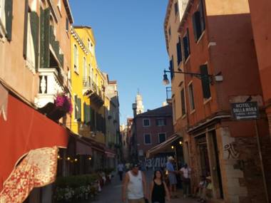 Dorso Duro Apartment