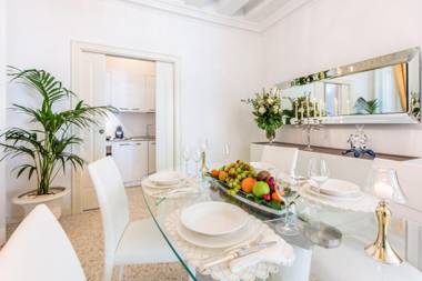 San Teodoro Palace - Luxury Apartments