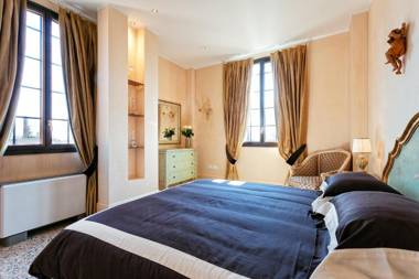 Deluxe Apartments Lagoon View