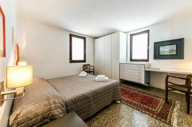 Venice Glass apartment