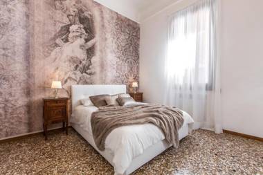 Rialto Design Boutique Apartment