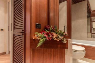 La Fenice Double Canal view