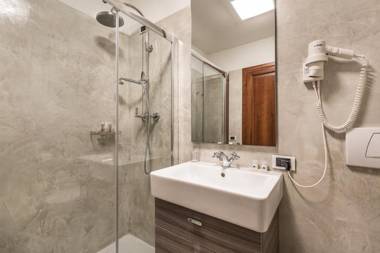 Ca' del Monastero 2 Collection Apt for 4 Guests with Lift