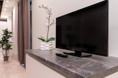 Riva Palace Apartments