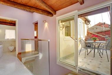 Fenix Otello Apartments