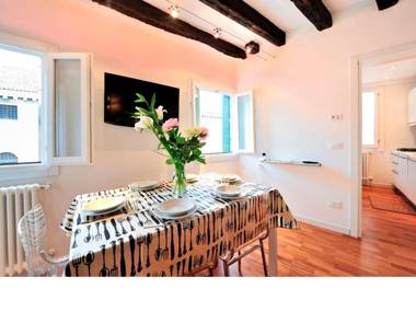 Vivaldi room - Biennale