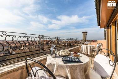 Ca&#x27; Cerchieri Terrace