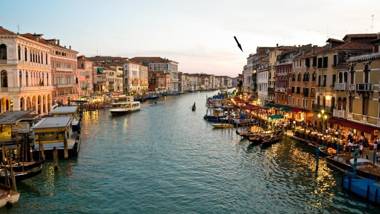 Ve-nice Suite Rialto View RT-12