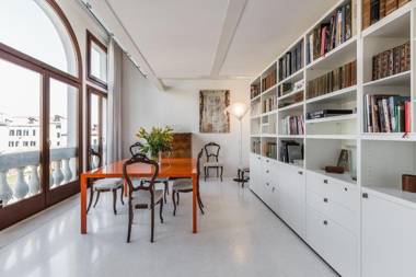 Ca' Degli Armeni Canal View