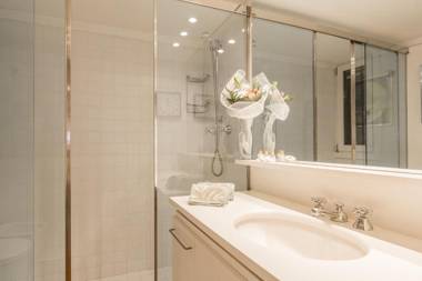 Ca' Tintoretto Canal View