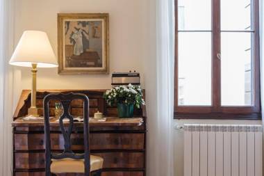 Ca Dei Greci Canal View