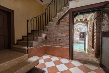 Dorsoduro Suite 1241