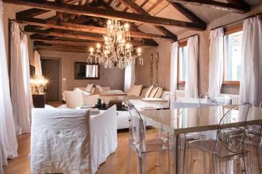 Ca' Navagero Apartments