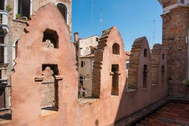 Grimaldi Apartments Ca Del Moro