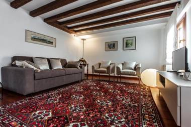 San Pantalon Luxury Penthouse R&R