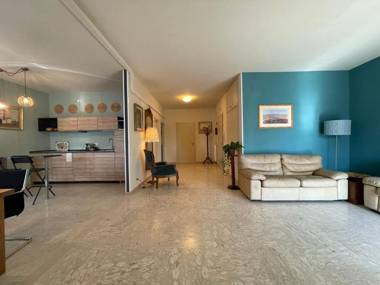 Villa Irene Apartments