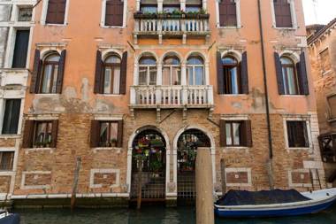 palazzo suite ducale