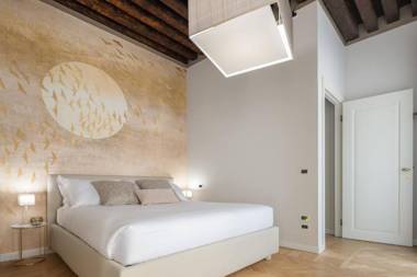 San Marco Boutique R&R