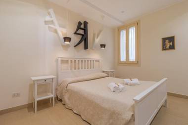 Casa Masa close to @S.Lucia Train Station