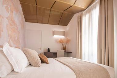 Ninfea Luxury Suites - R&R