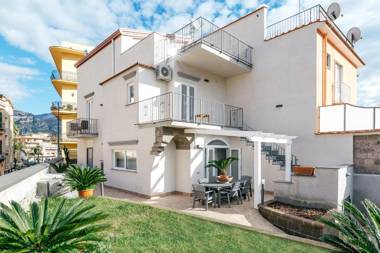 Amore Rentals - Villa Totti