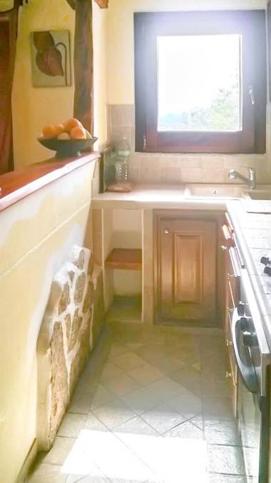 2 bedrooms appartement with sea view enclosed garden and wifi at Olbia 6 km away from the beach