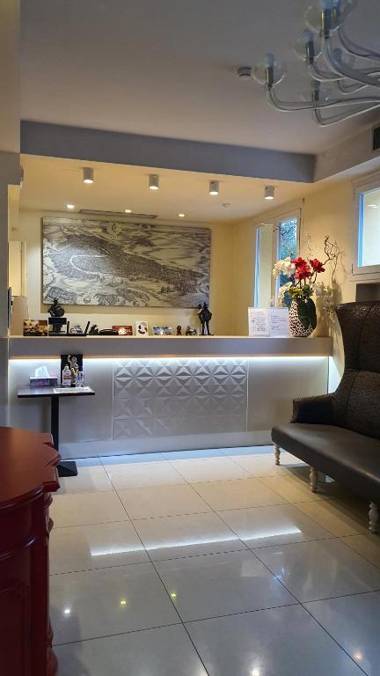 Hotel Laguna Residence