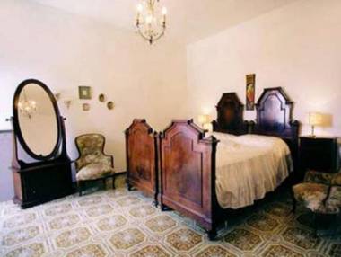 Lovely Holiday Home with Pool in Monte Colombo