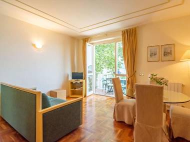 Picturesque Holiday Home in Meina with Swimming Pool