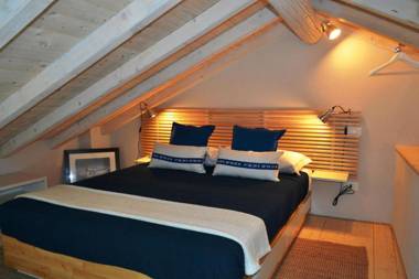 Charme and Lake View - byMyHomeinComo