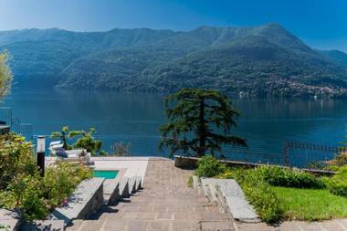 Villa Visina by Rent All Como