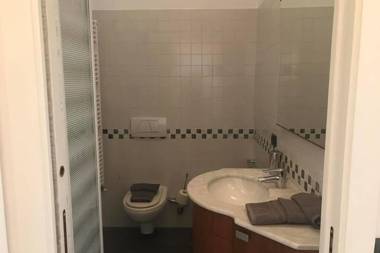 Larius Apartment Carate Urio