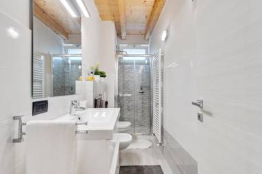 Appartamento con vista Lago di Como e Parcheggio incluso