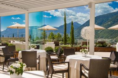 Small & Beautiful Hotel Gnaid