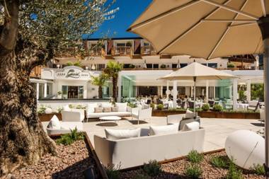 Small & Beautiful Hotel Gnaid