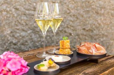 MeranoView Apartments