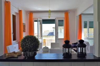 House Luna Rossa by Holiday World