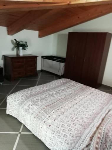 Comfortable attic with parking space in Chiavari