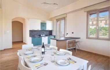 Awesome apartment in Motta San Giovanni with WiFi and 3 Bedrooms