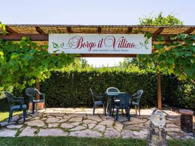 Alluring Apartment in Casole d'Elsa with Swimming Pool