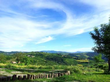 Farmhouse Stay at Santa Maria Lombardy with Pool