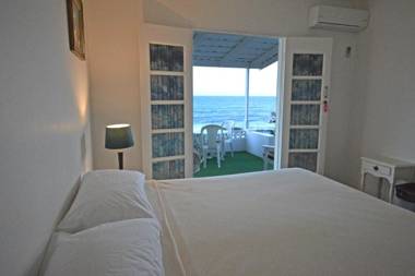 Sunset Resort & Villas