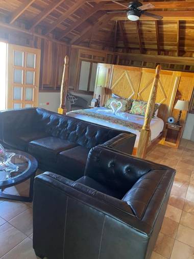 Ocean Cliff Hotel Negril Limited