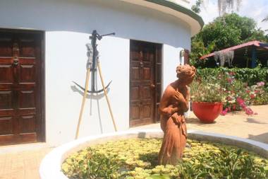 Idlers' Rest Beach Hotel