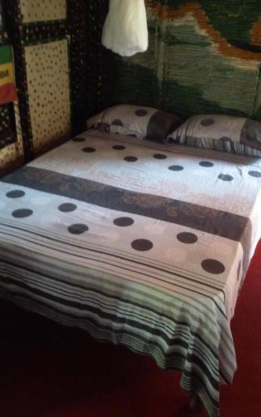 Shades Cottage Guesthouse