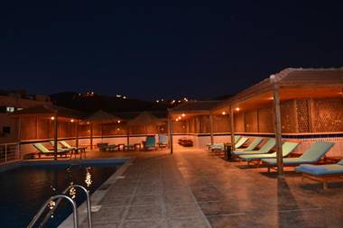 Petra Moon Hotel