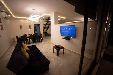 Aroma Chalet Dead Sea